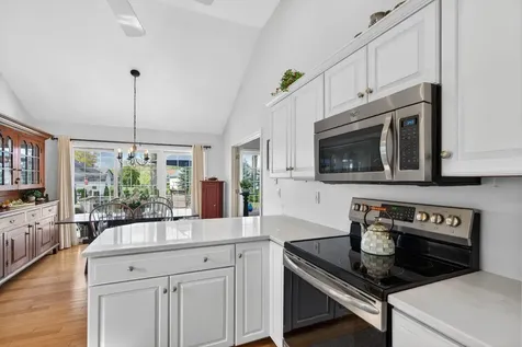 9 Marshview Circle Seabrook NH 03874