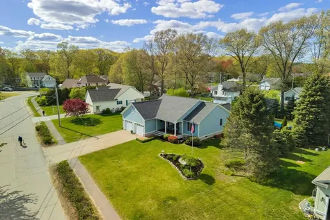 9 Marshview Circle Seabrook NH 03874