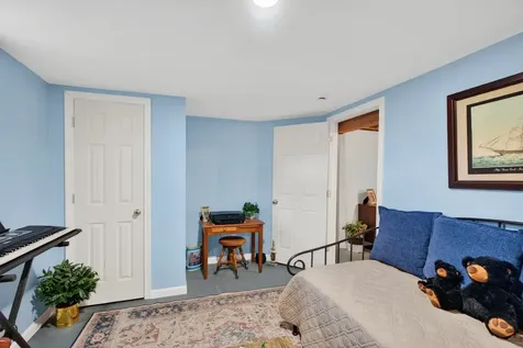 9 Marshview Circle Seabrook NH 03874