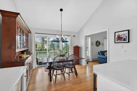 9 Marshview Circle Seabrook NH 03874