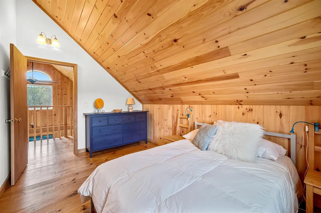 904 Camp Road Elmore VT 05661