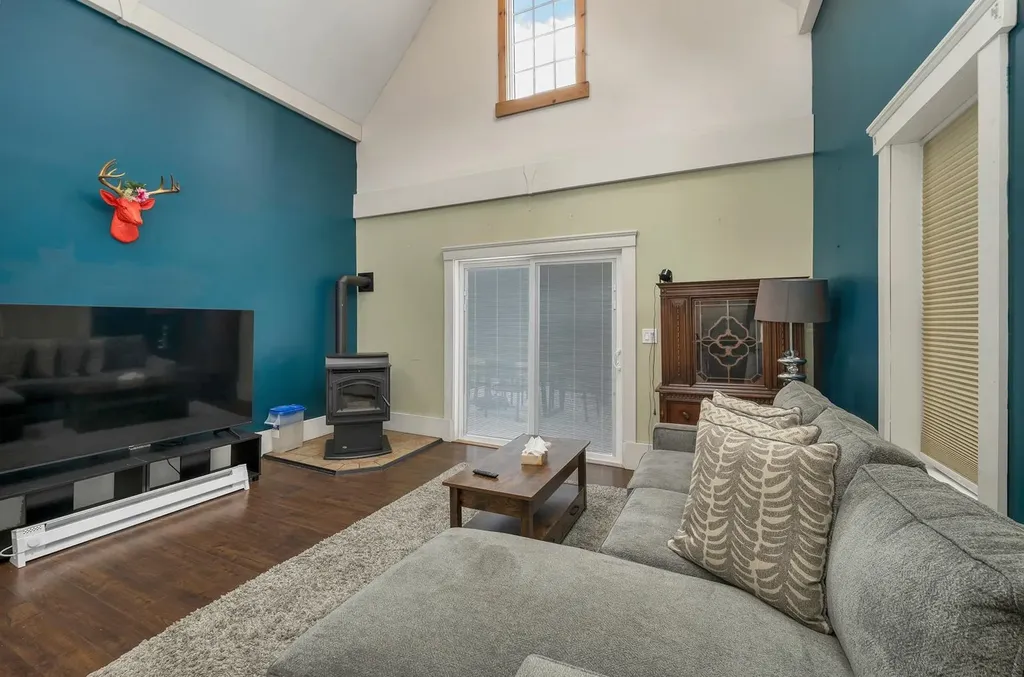 57 South Street Littleton NH 03561