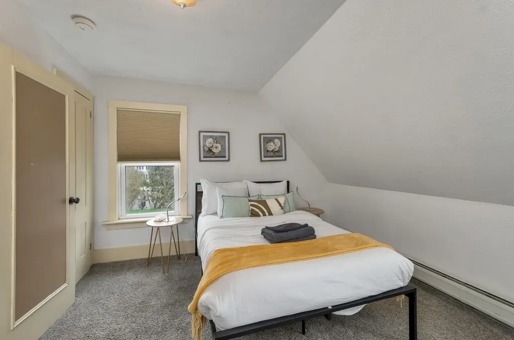57 South Street Littleton NH 03561