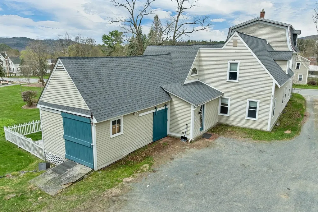 57 South Street Littleton NH 03561
