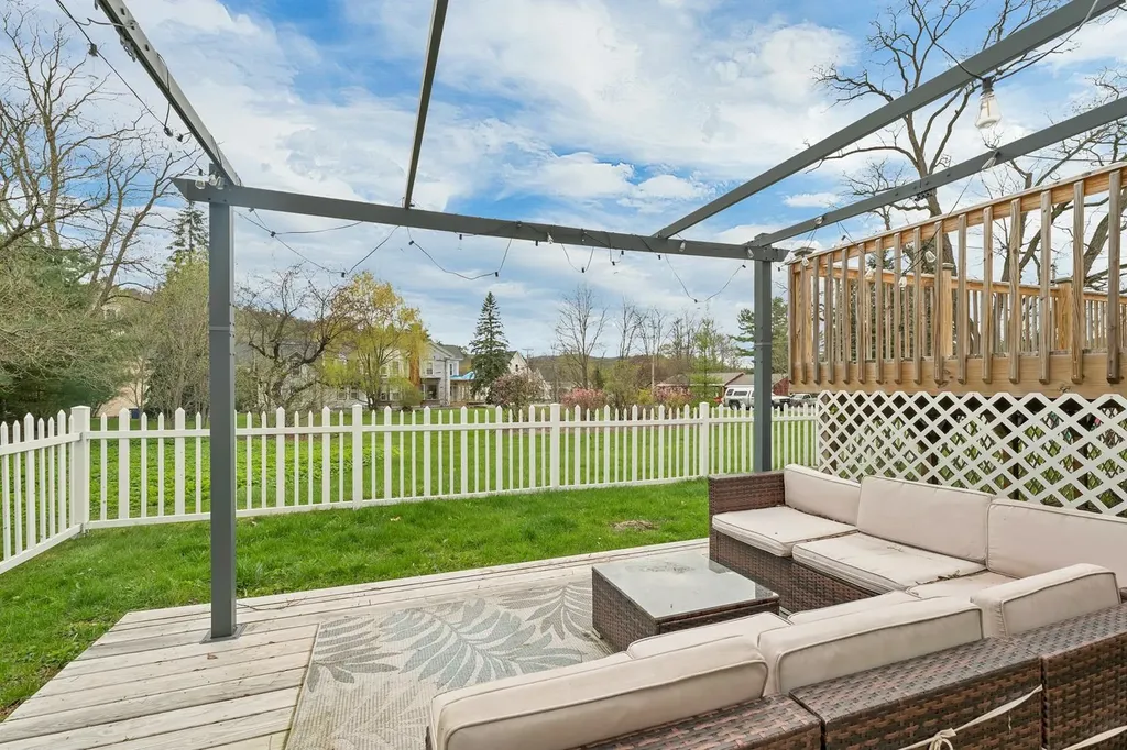 57 South Street Littleton NH 03561