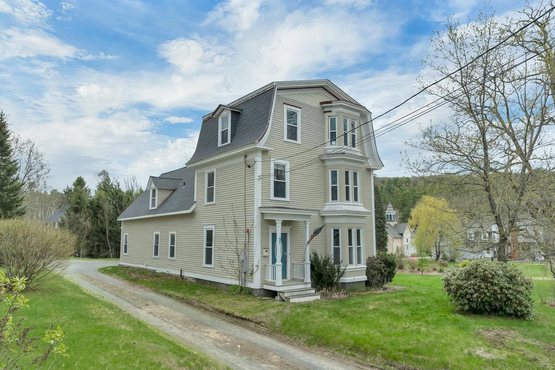 57 South Street Littleton NH 03561