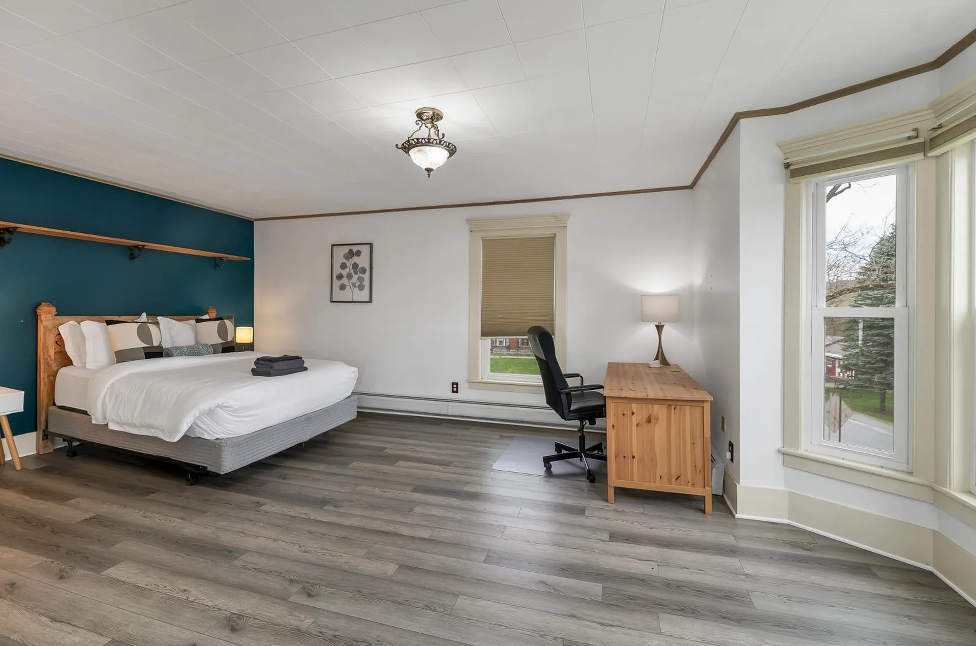 57 South Street Littleton NH 03561