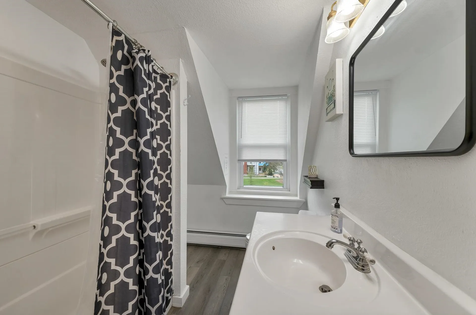 57 South Street Littleton NH 03561