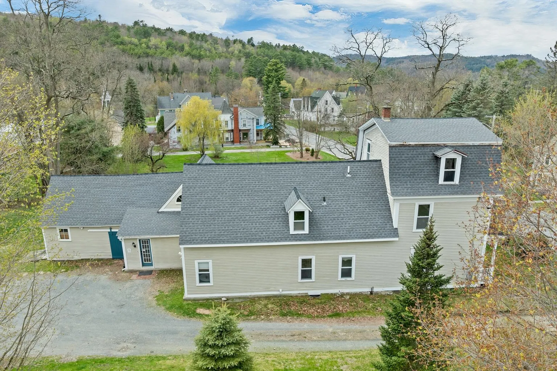 57 South Street Littleton NH 03561