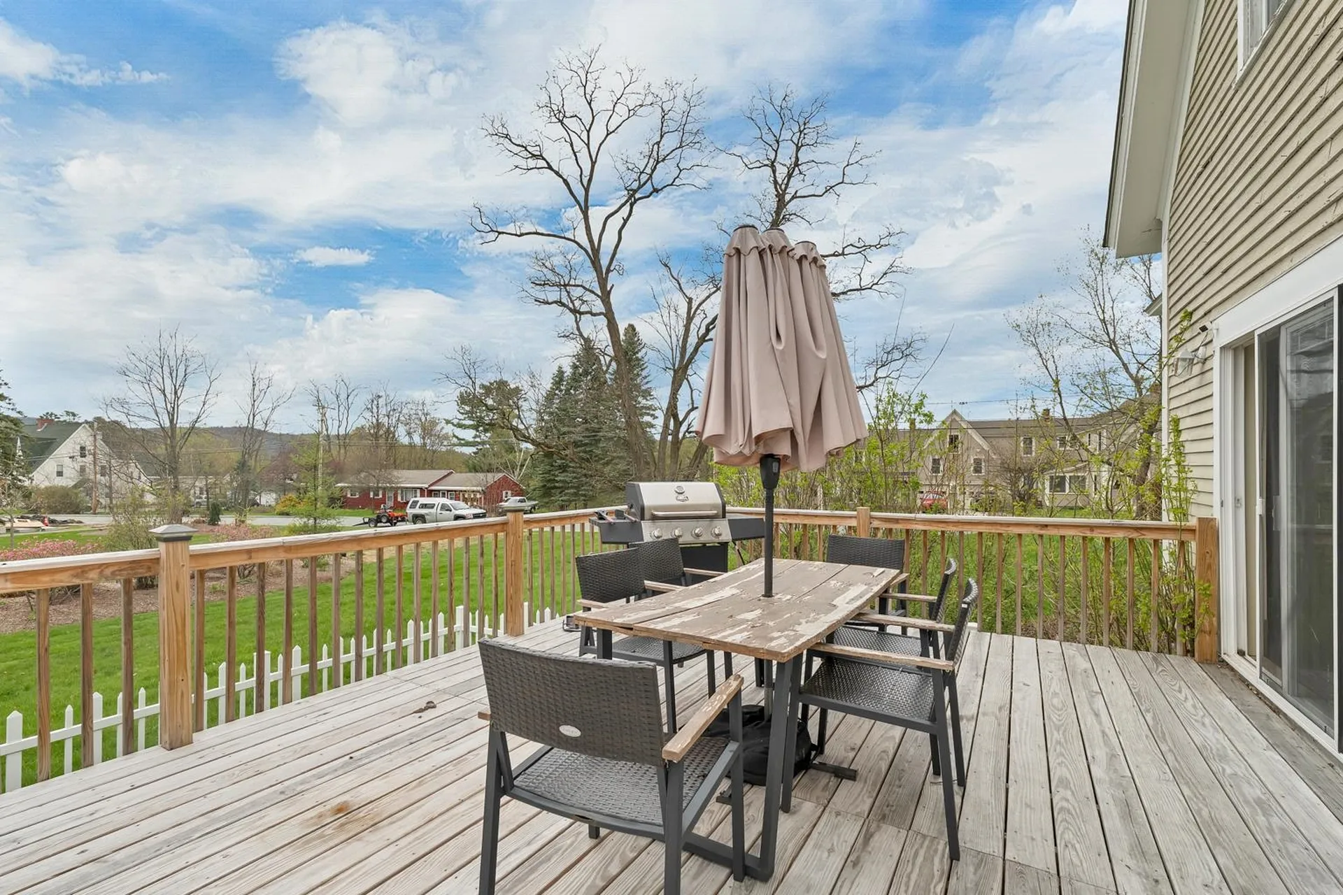 57 South Street Littleton NH 03561