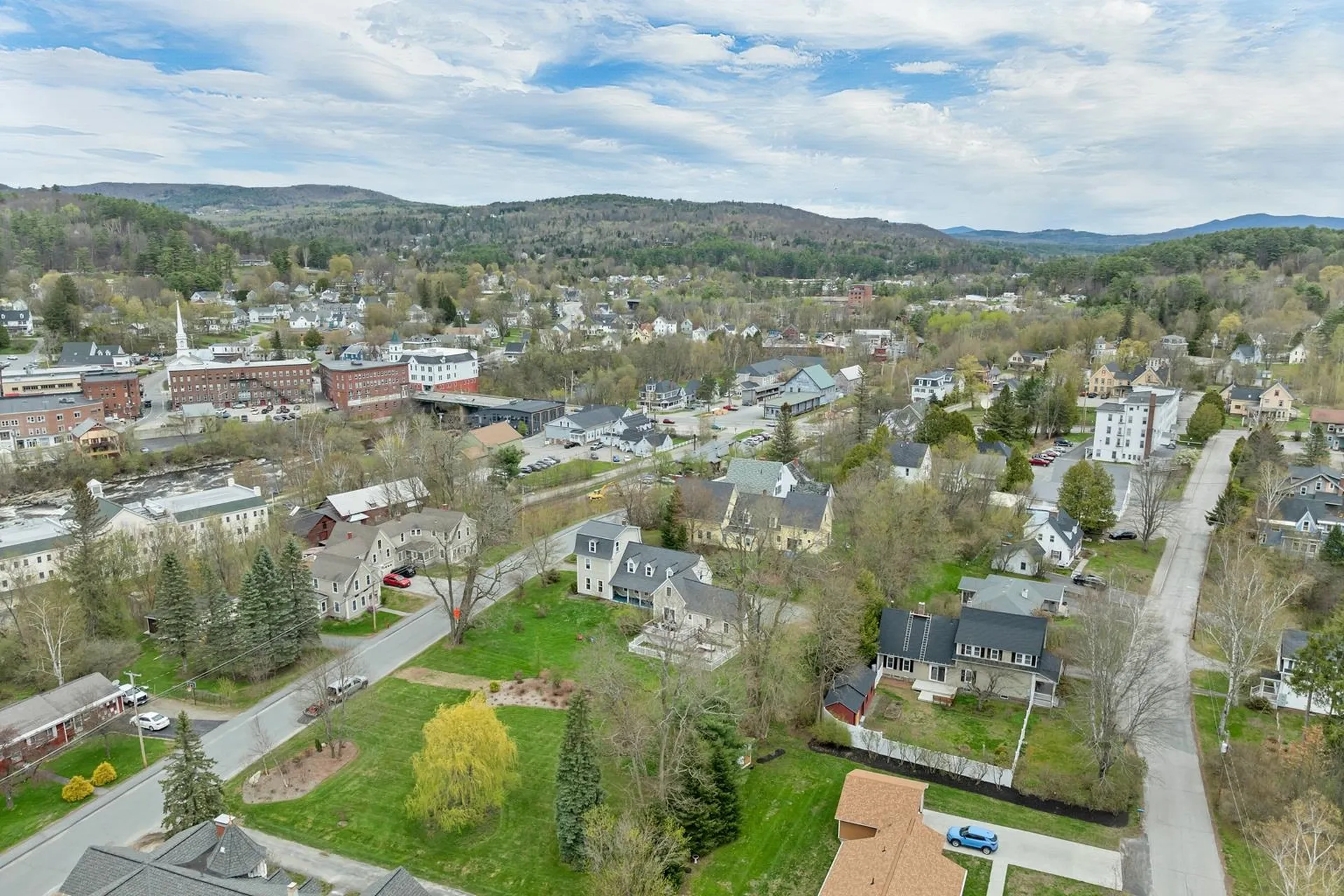 57 South Street Littleton NH 03561
