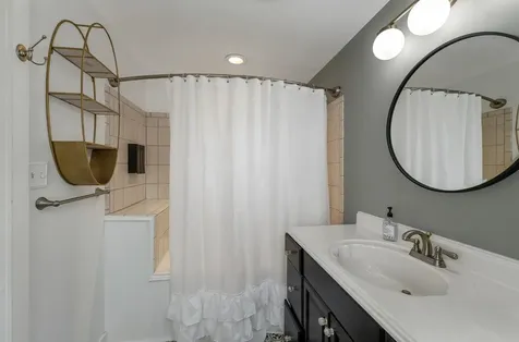 57 South Street Littleton NH 03561