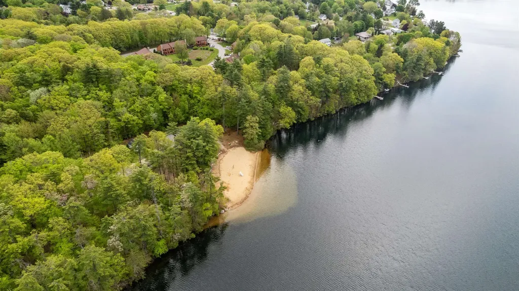 61 Chapin Terrace Laconia NH 03246