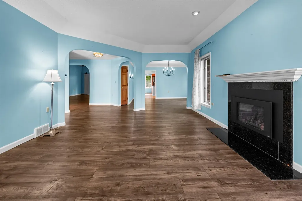 61 Chapin Terrace Laconia NH 03246