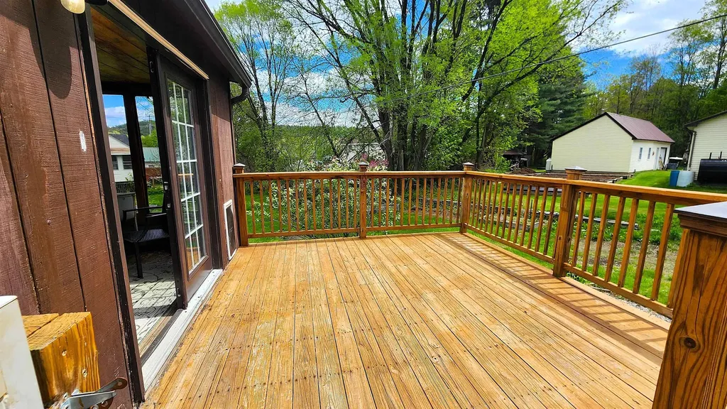 202 Mountain View Chester VT 05143