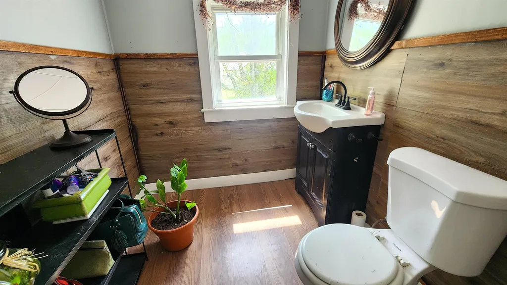 202 Mountain View Chester VT 05143