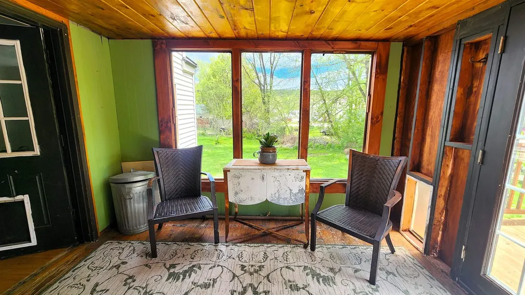 202 Mountain View Chester VT 05143