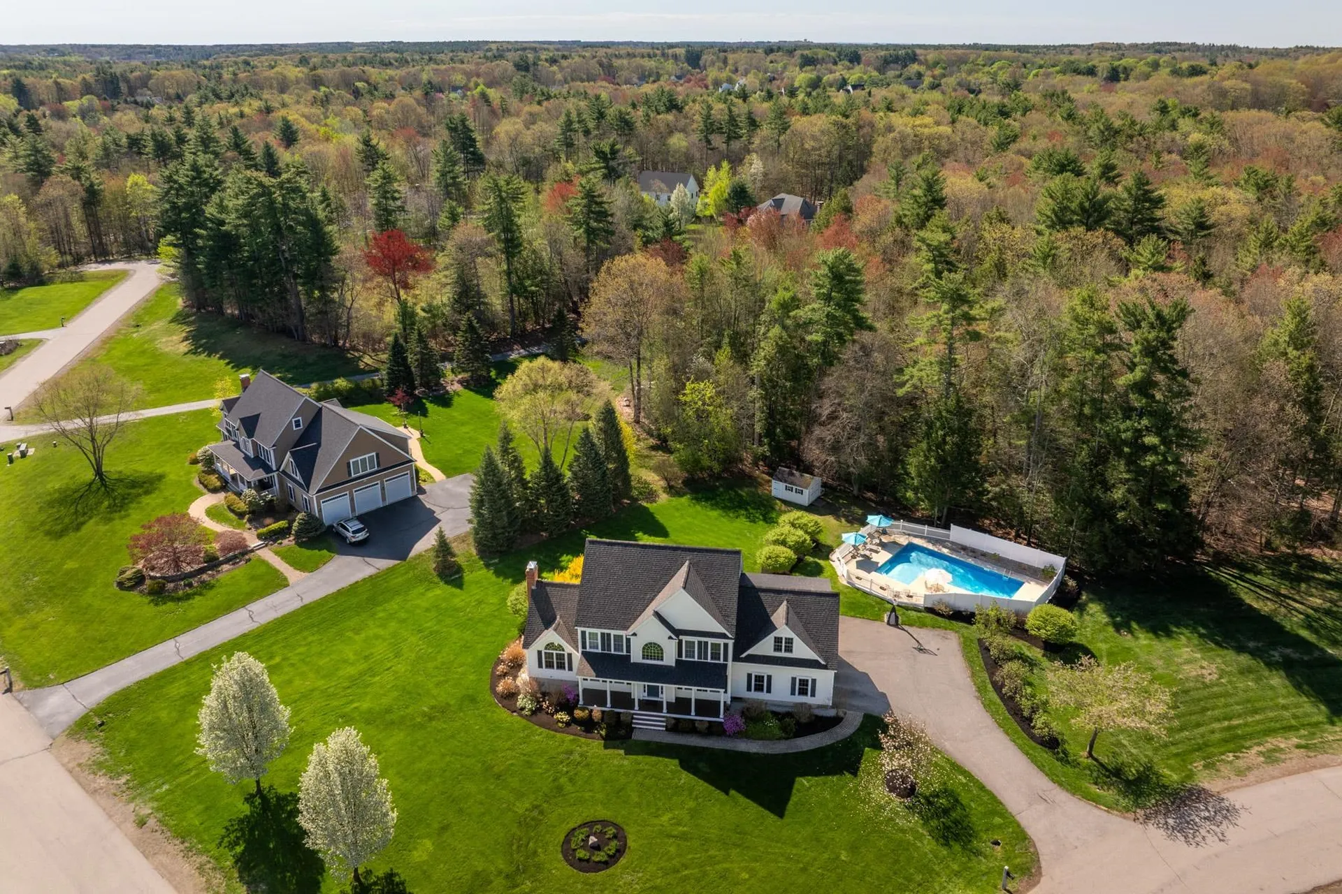 8 Lilac Way Stratham NH 03885