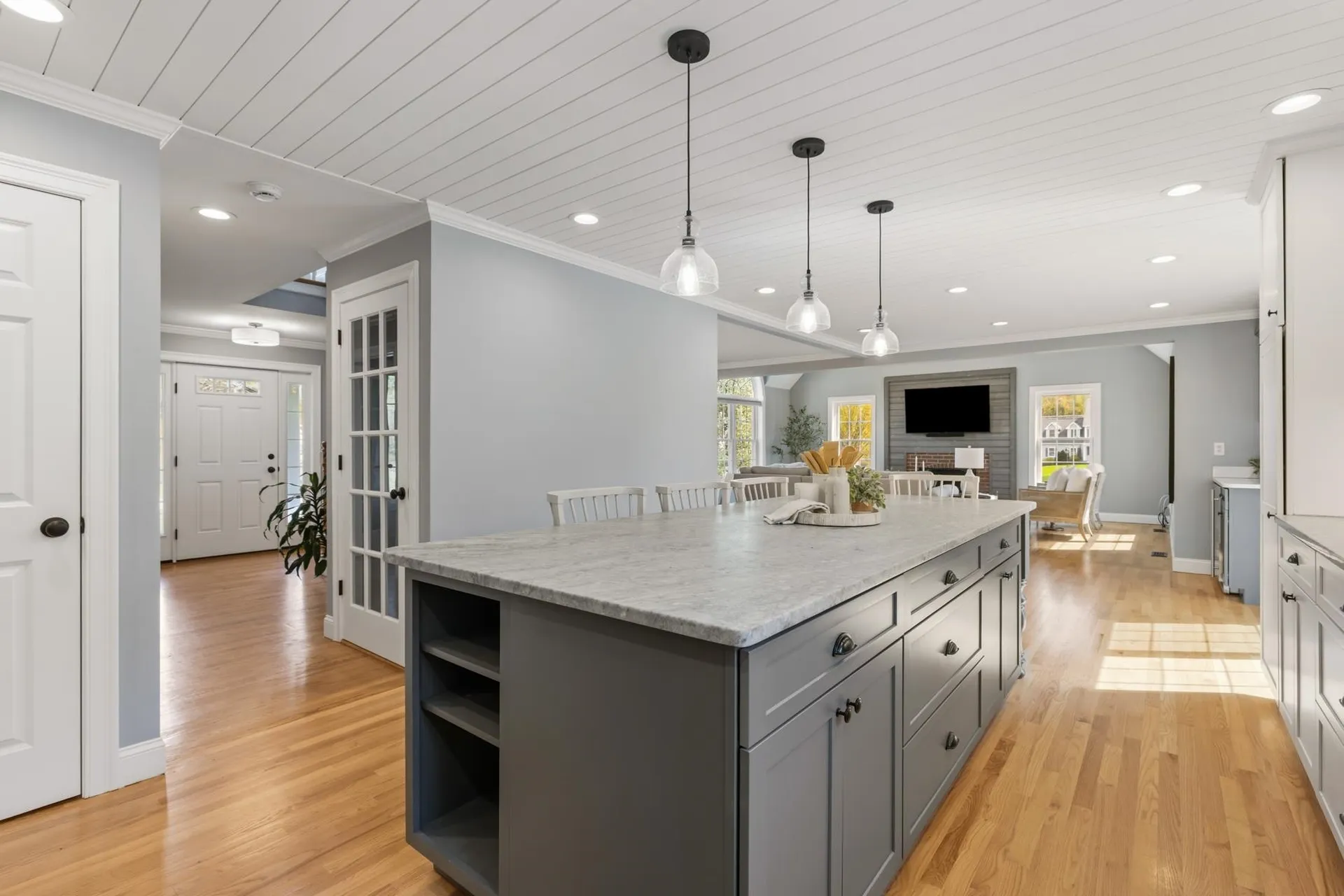 8 Lilac Way Stratham NH 03885