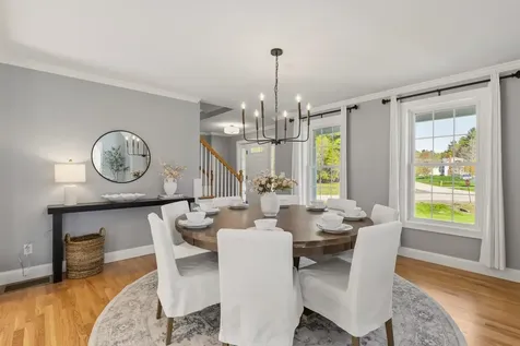 8 Lilac Way Stratham NH 03885