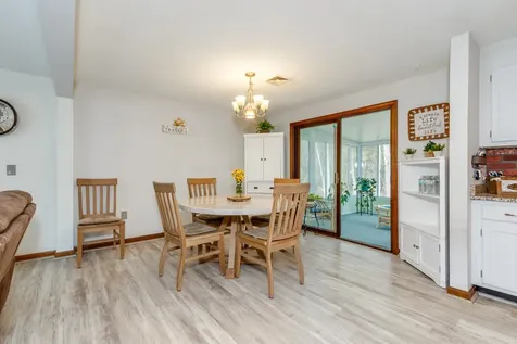 11 Mathew Drive Merrimack NH 03054