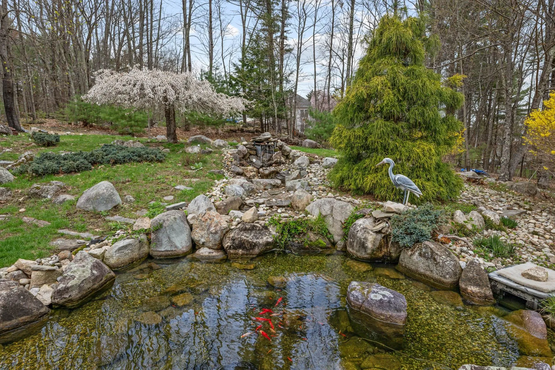 7 Pine Drive Bedford NH 03110