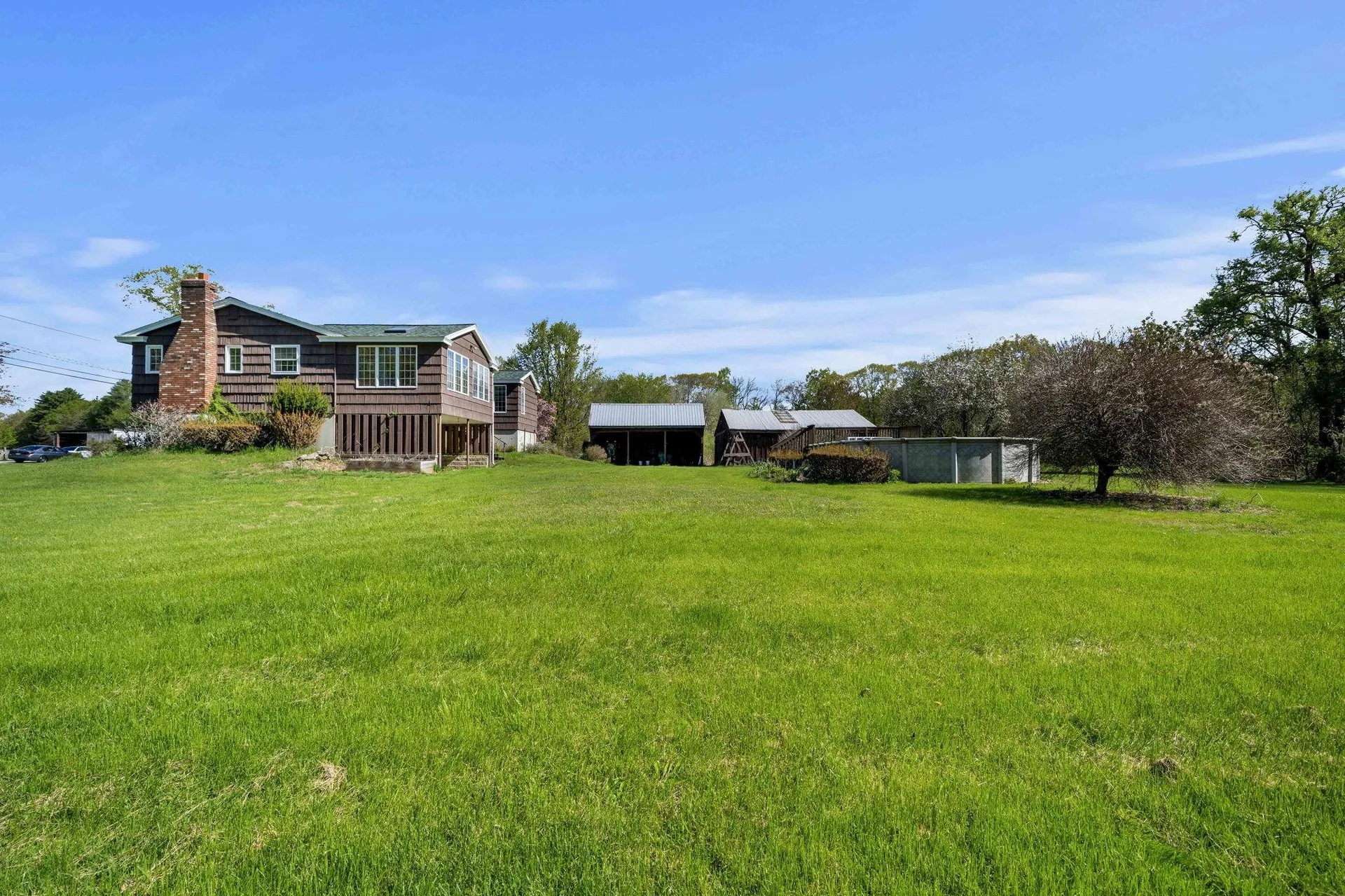 58 Willow Road East Kingston NH 03827-2025