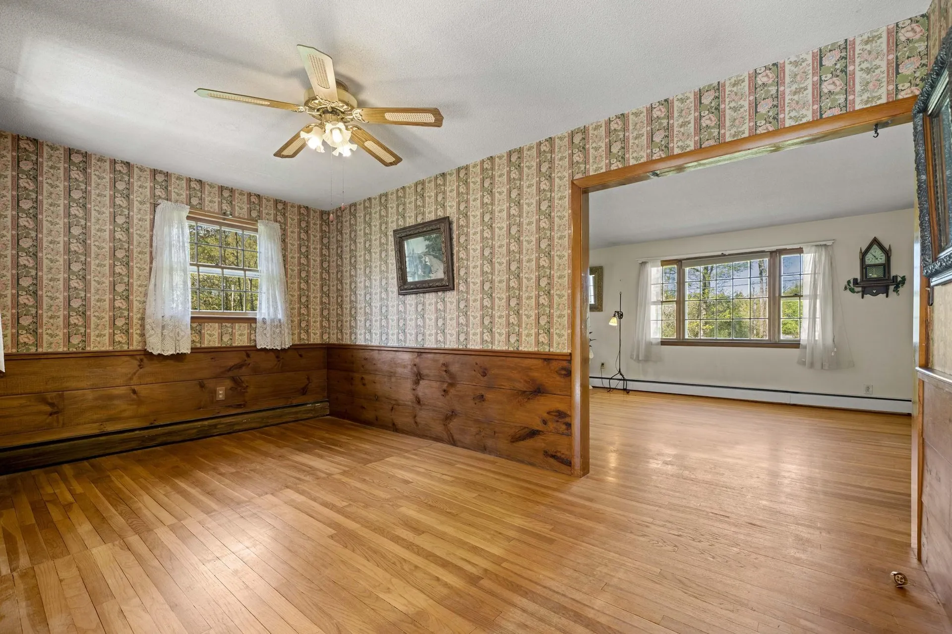 58 Willow Road East Kingston NH 03827-2025