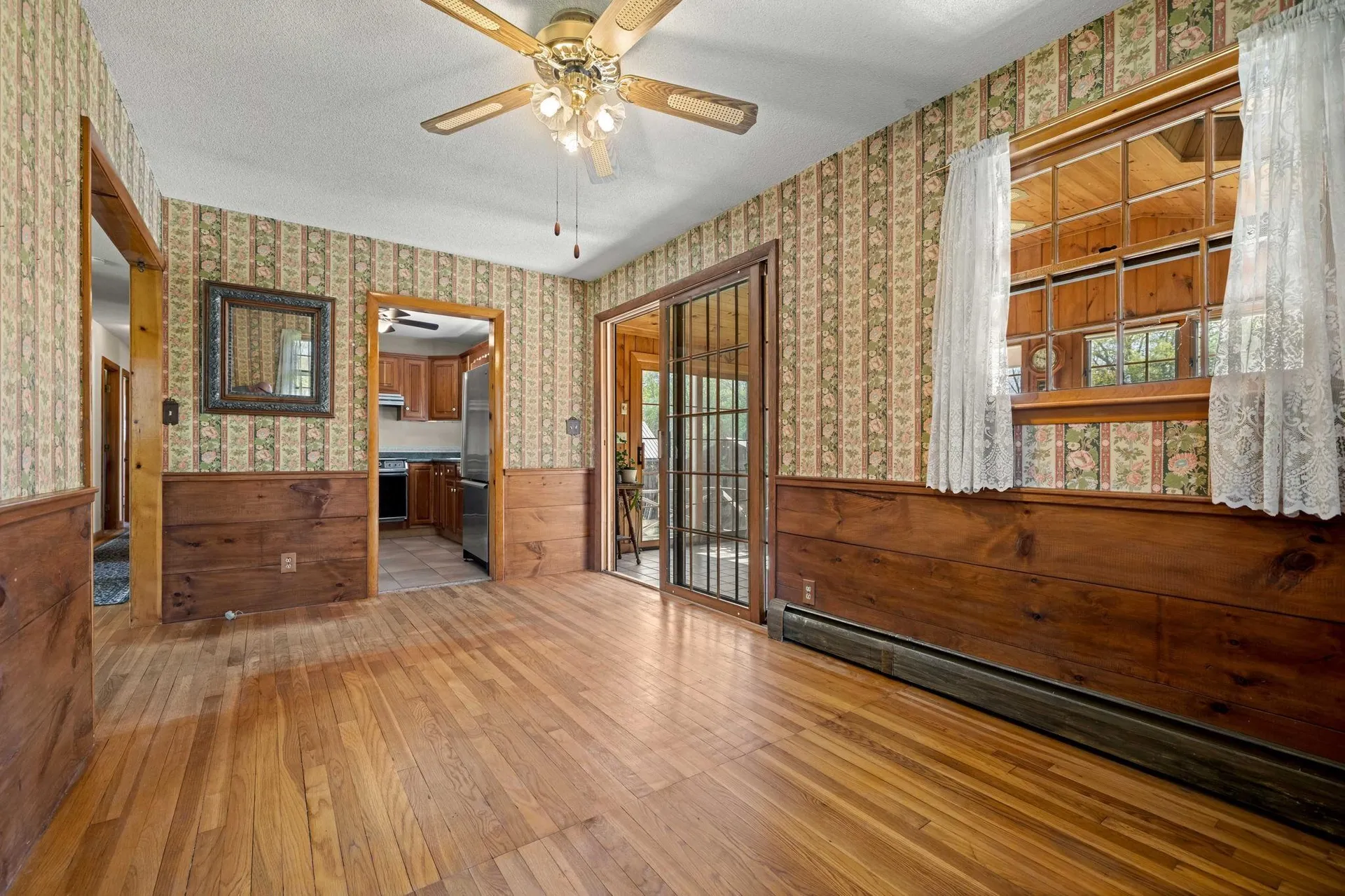 58 Willow Road East Kingston NH 03827-2025