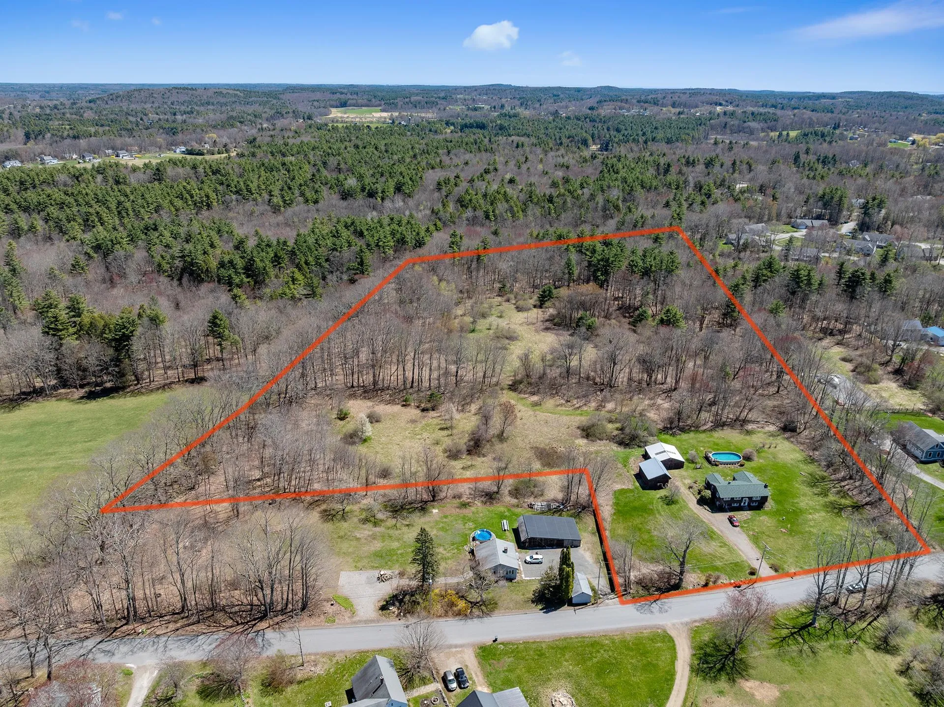 58 Willow Road East Kingston NH 03827-2025
