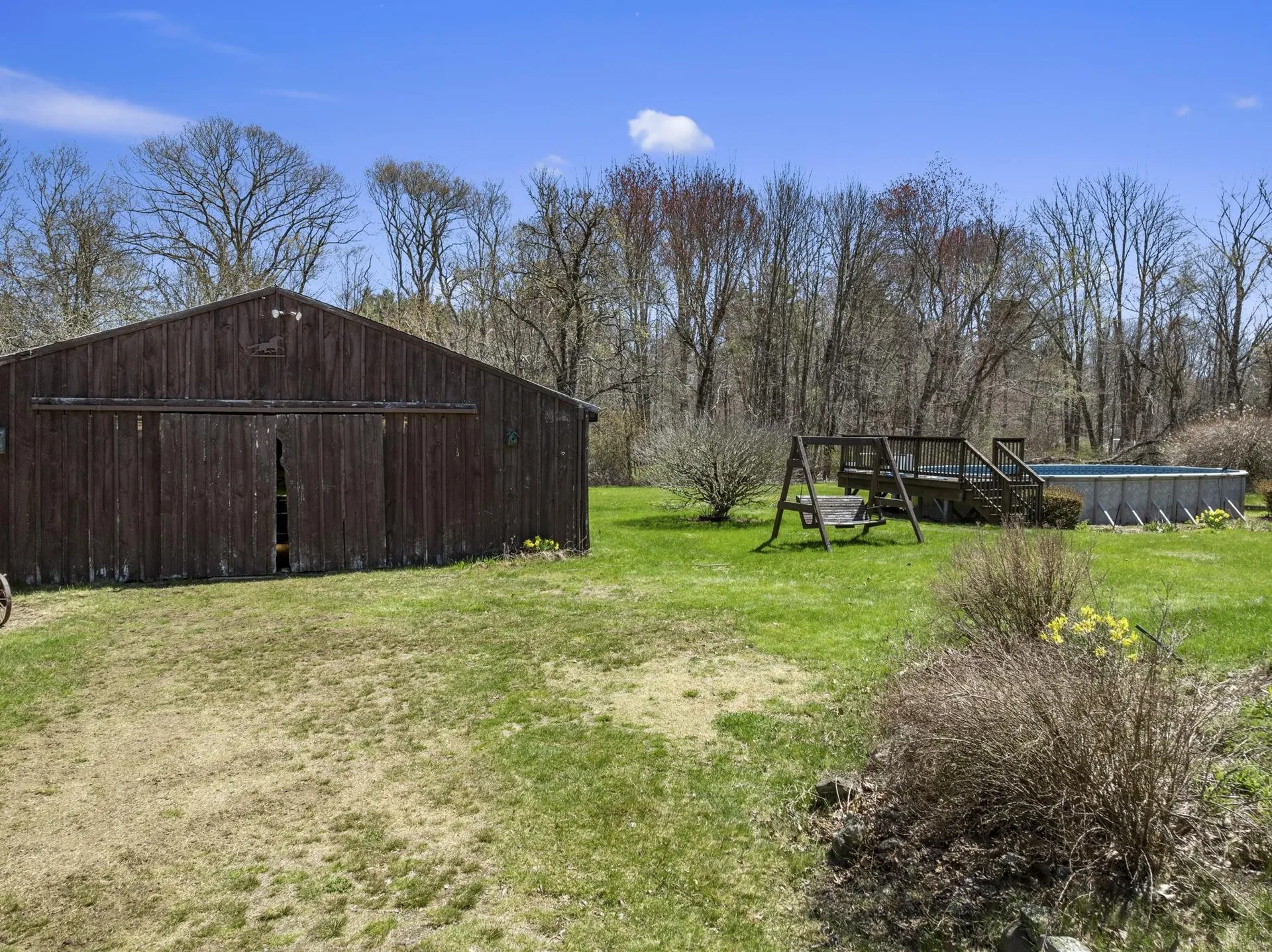 58 Willow Road East Kingston NH 03827-2025