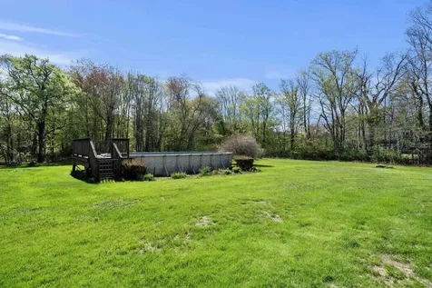 58 Willow Road East Kingston NH 03827-2025