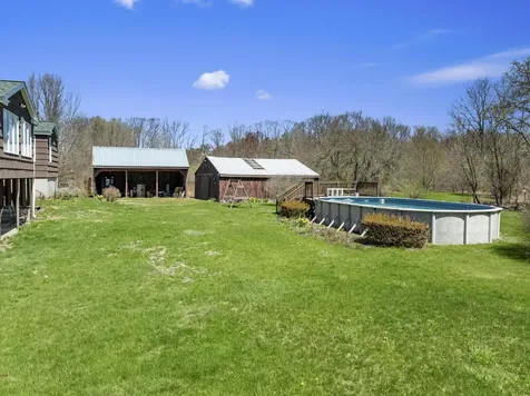 58 Willow Road East Kingston NH 03827-2025