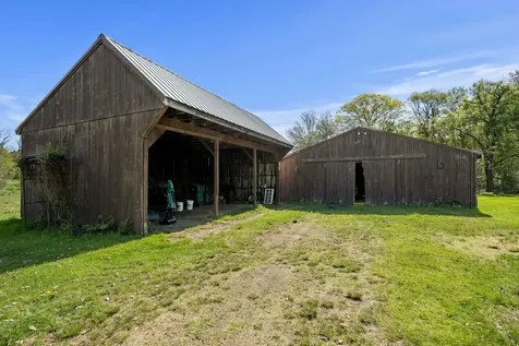 58 Willow Road East Kingston NH 03827-2025