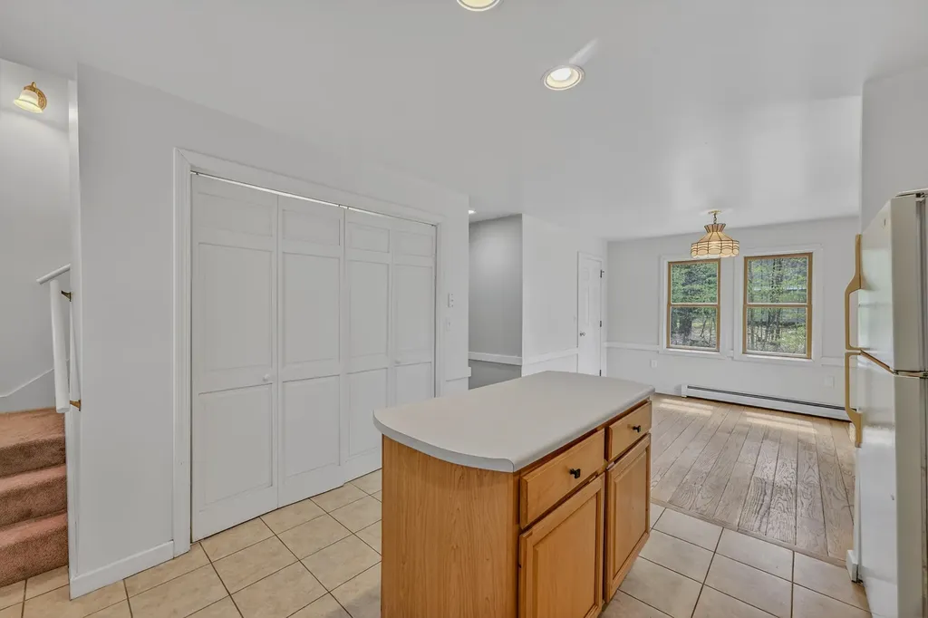 37 Smith Street Plymouth NH 03264