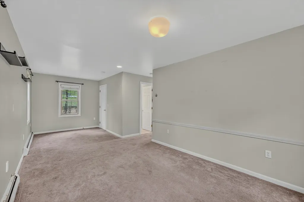 37 Smith Street Plymouth NH 03264
