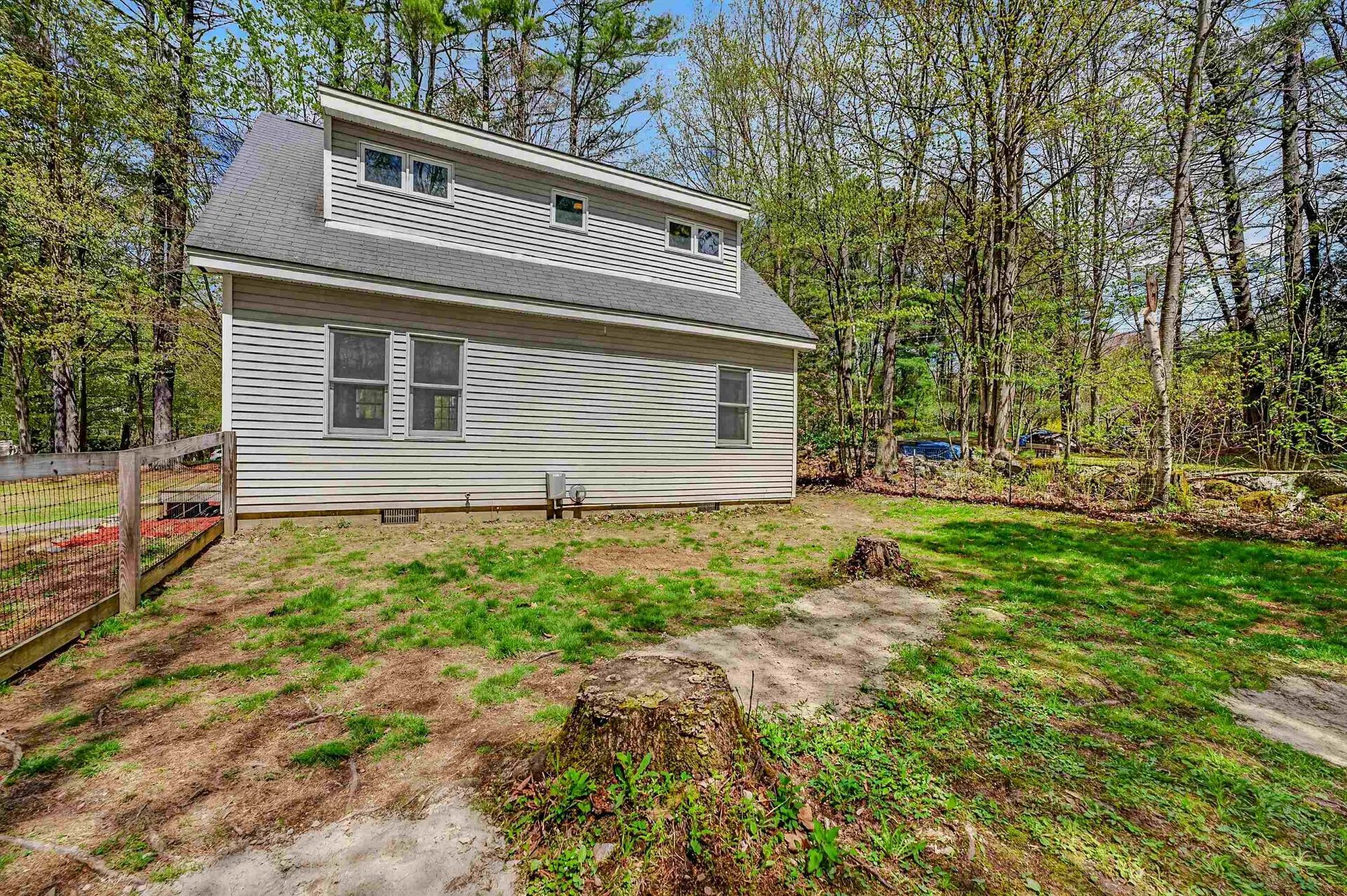 37 Smith Street Plymouth NH 03264
