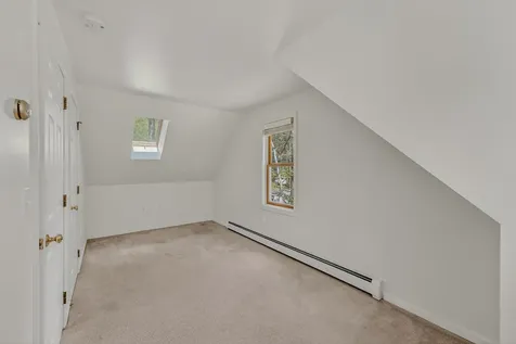 37 Smith Street Plymouth NH 03264