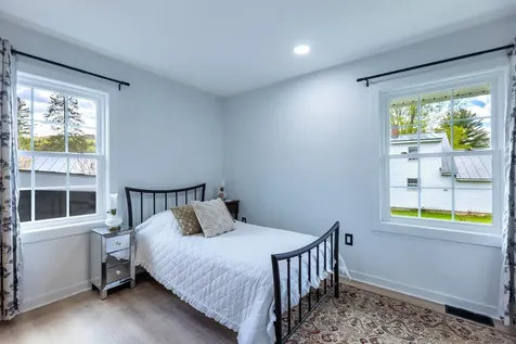 12 Dresden Road Hanover NH 03755