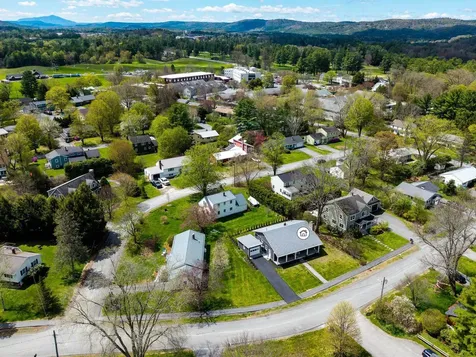 12 Dresden Road Hanover NH 03755