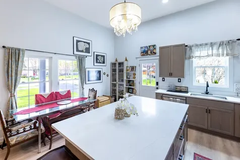 12 Dresden Road Hanover NH 03755
