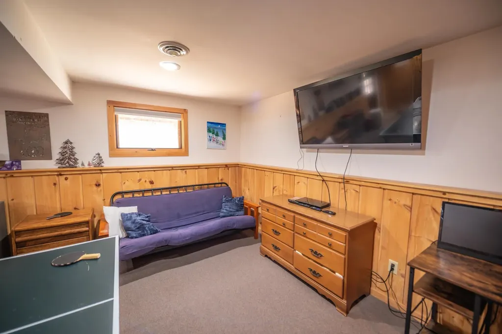 18 Quail Court Wilmington VT 05363