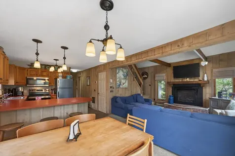 18 Quail Court Wilmington VT 05363