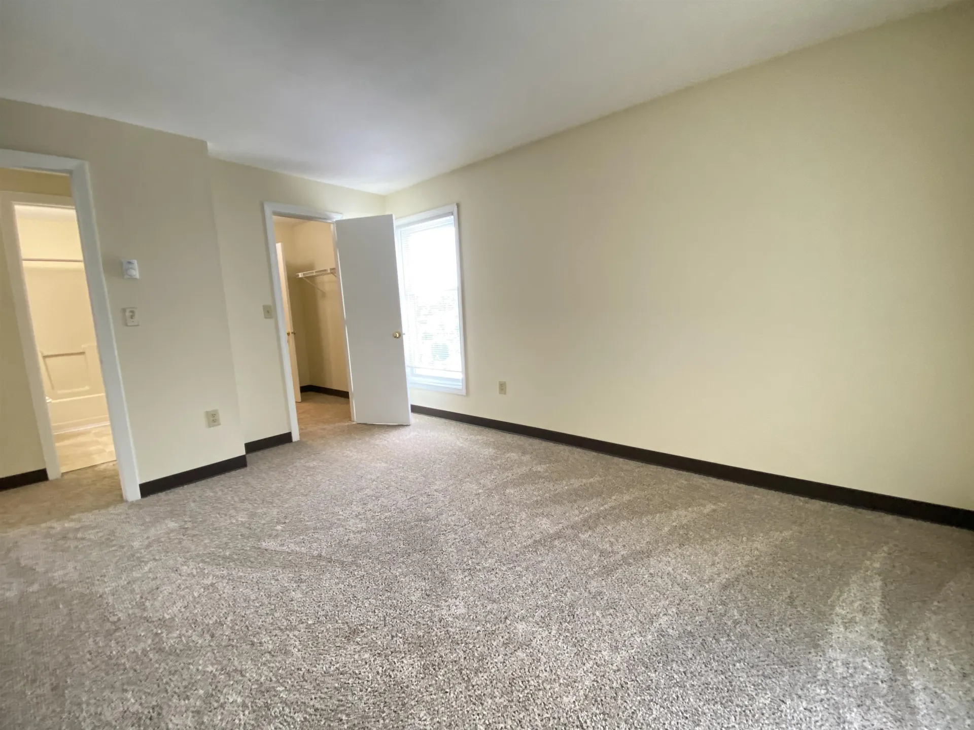 131 Eastern Avenue Manchester NH 03104