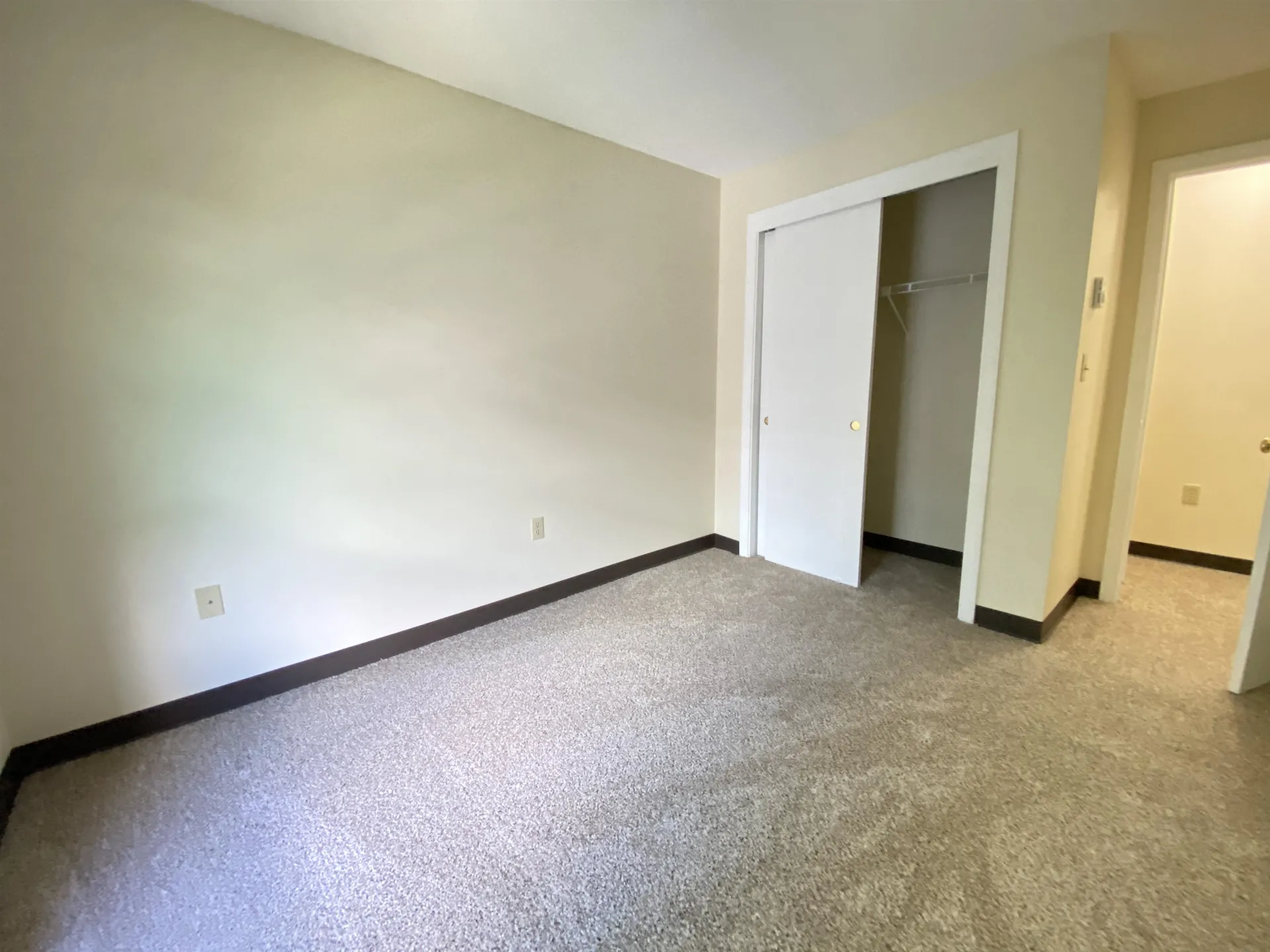 131 Eastern Avenue Manchester NH 03104