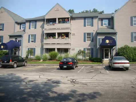 131 Eastern Avenue Manchester NH 03104