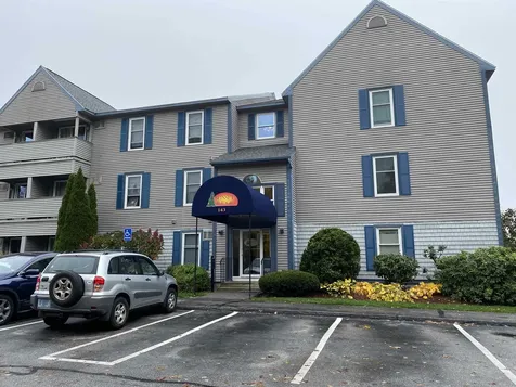 131 Eastern Avenue Manchester NH 03104