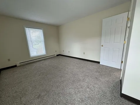 131 Eastern Avenue Manchester NH 03104