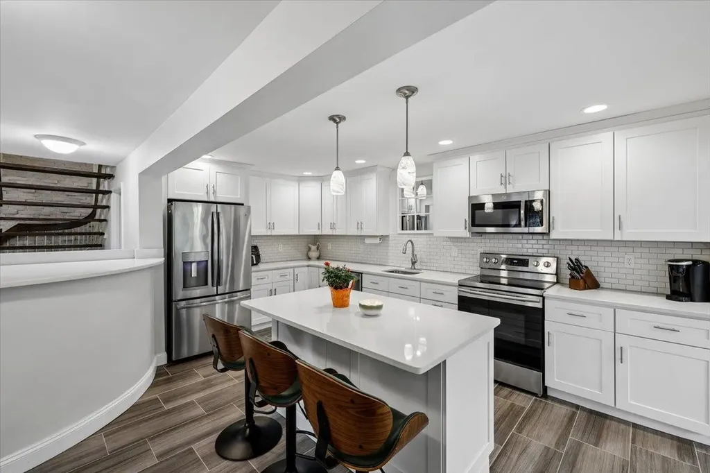 4 Birch Court Goffstown NH 03045