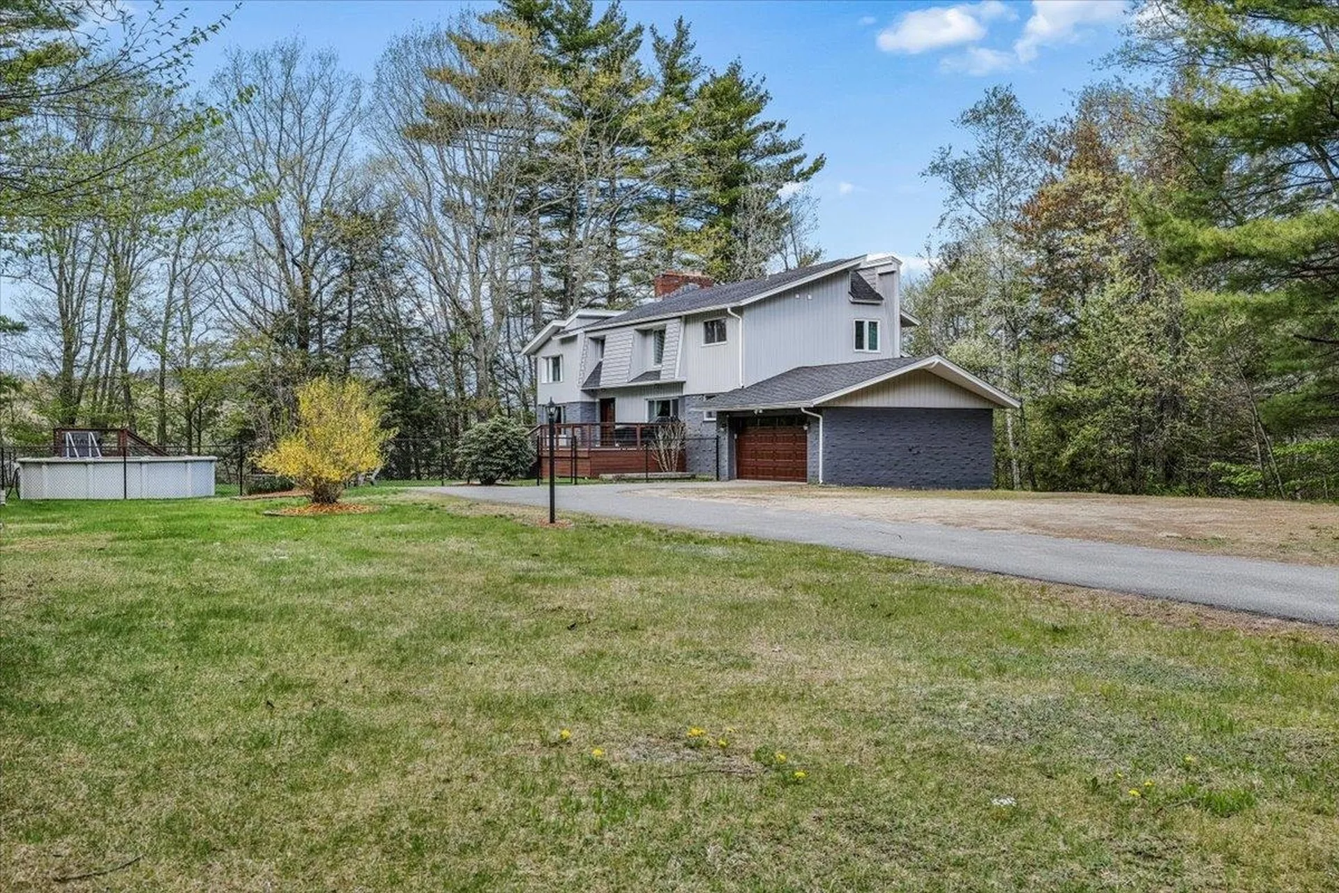 4 Birch Court Goffstown NH 03045